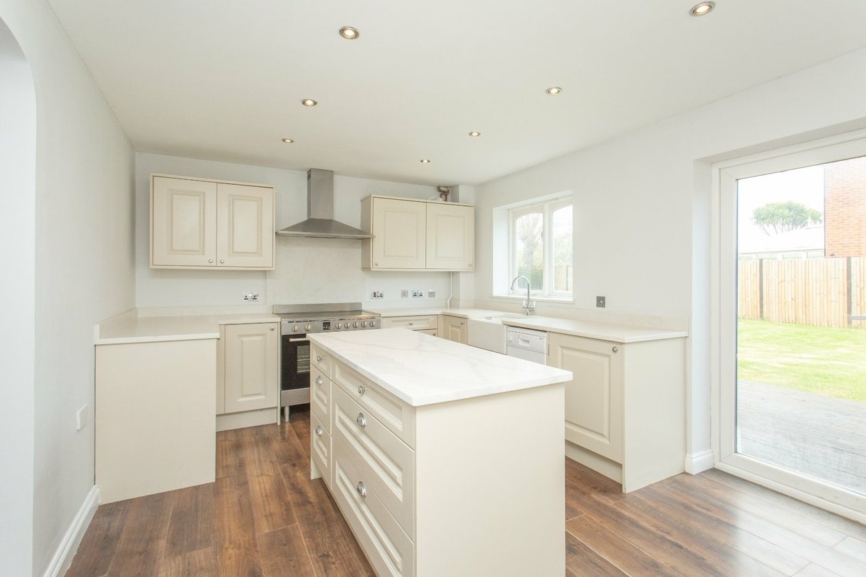 Properties Under Offer in Oyster Close Herne Bay