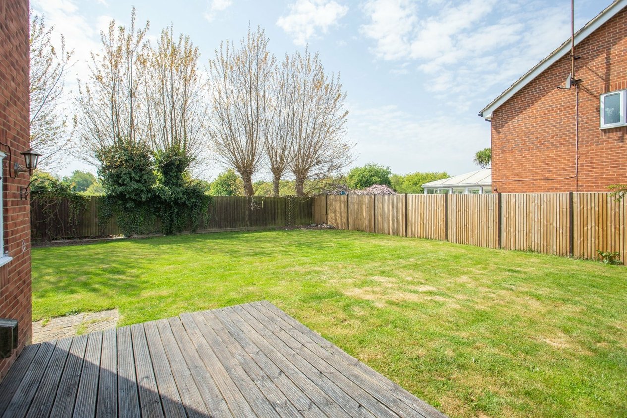 Properties Under Offer in Oyster Close Herne Bay