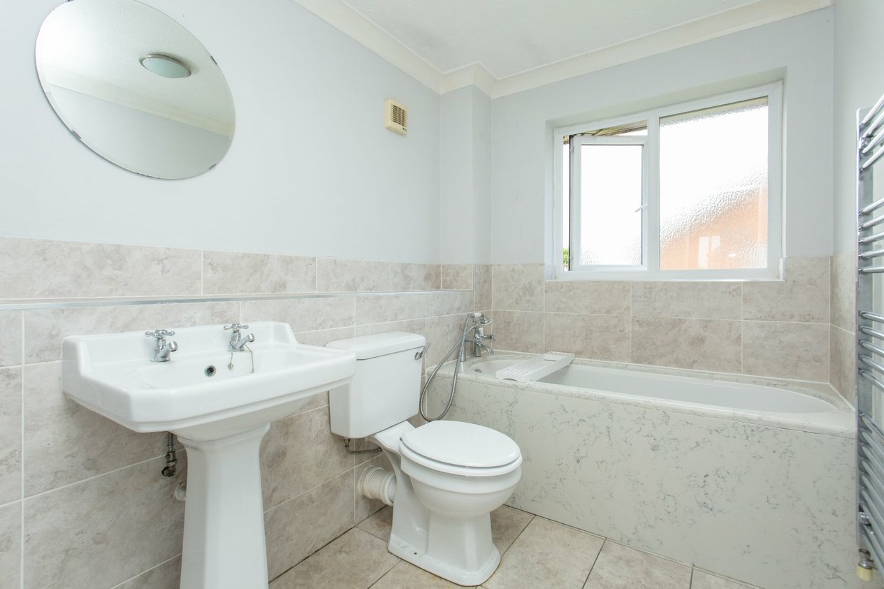 Properties Under Offer in Oyster Close Herne Bay