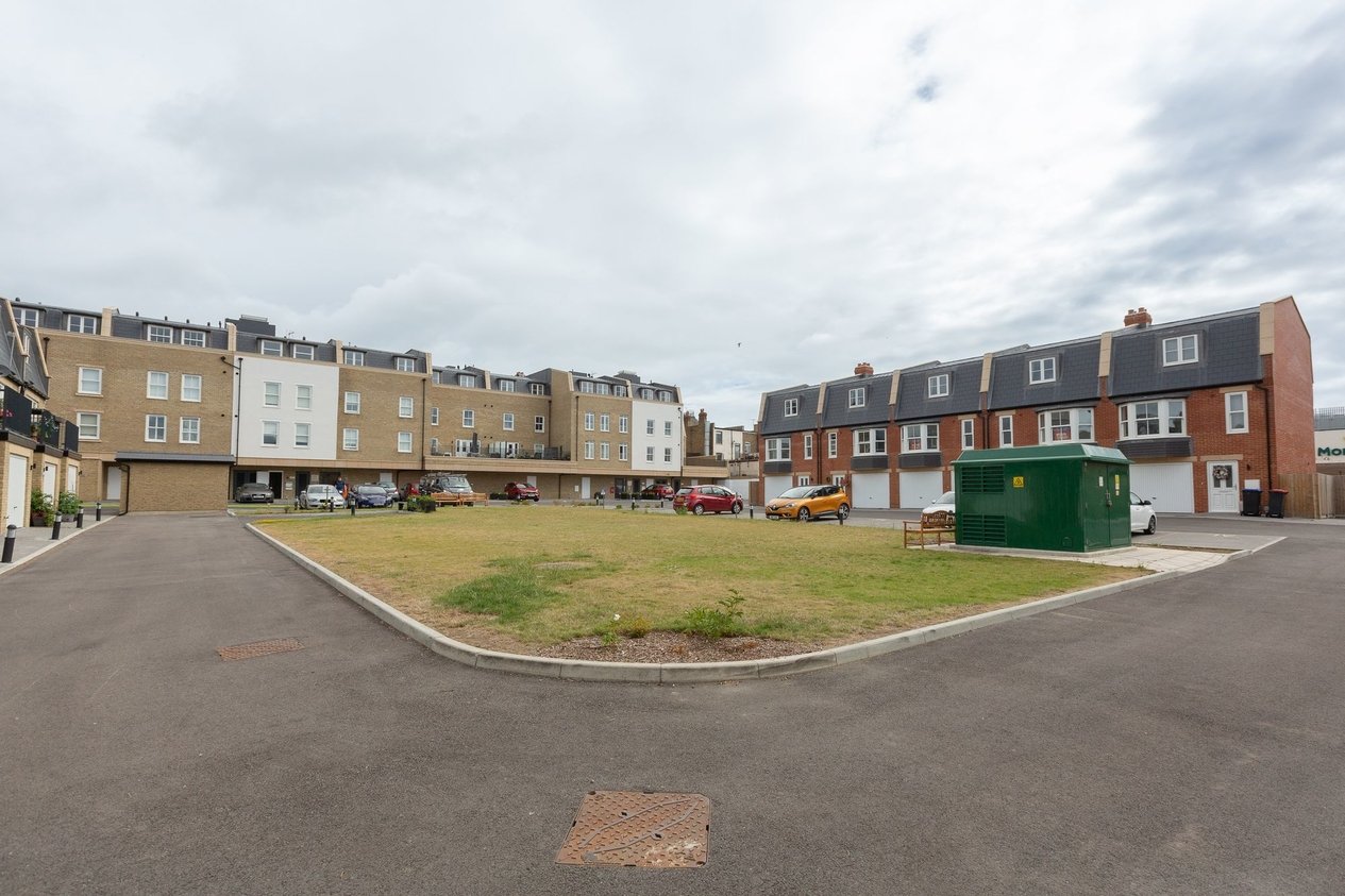 Properties For Sale in Palmer Court. Richmond Street  Herne Bay