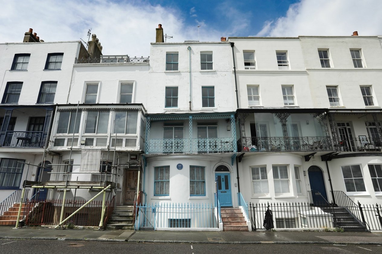 Properties For Sale in Paragon  Ramsgate