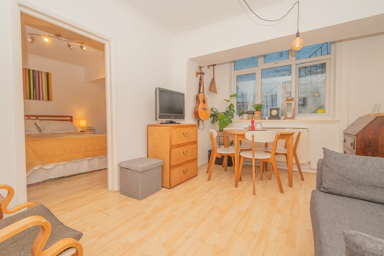 Properties For Sale in Paragon  Ramsgate