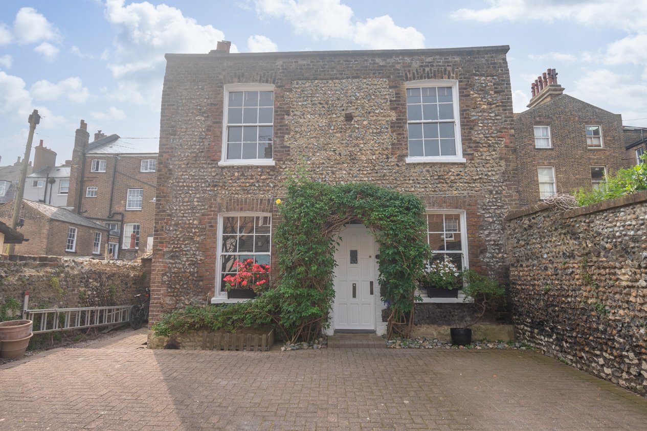 Properties For Sale in Paragon Street Ramsgate