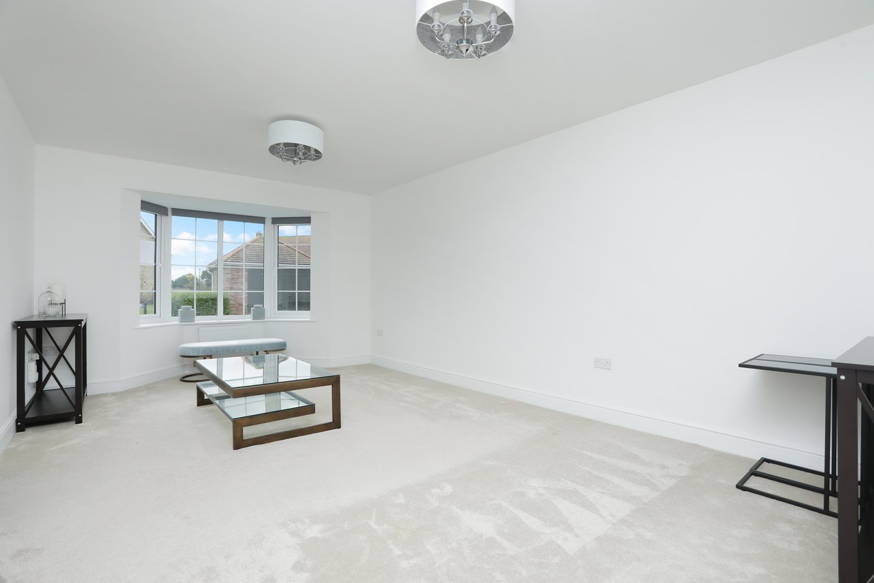 Properties Under Offer in Parish Close Birchington