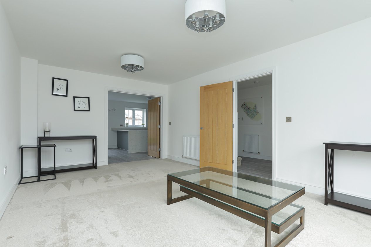 Properties Under Offer in Parish Close Birchington