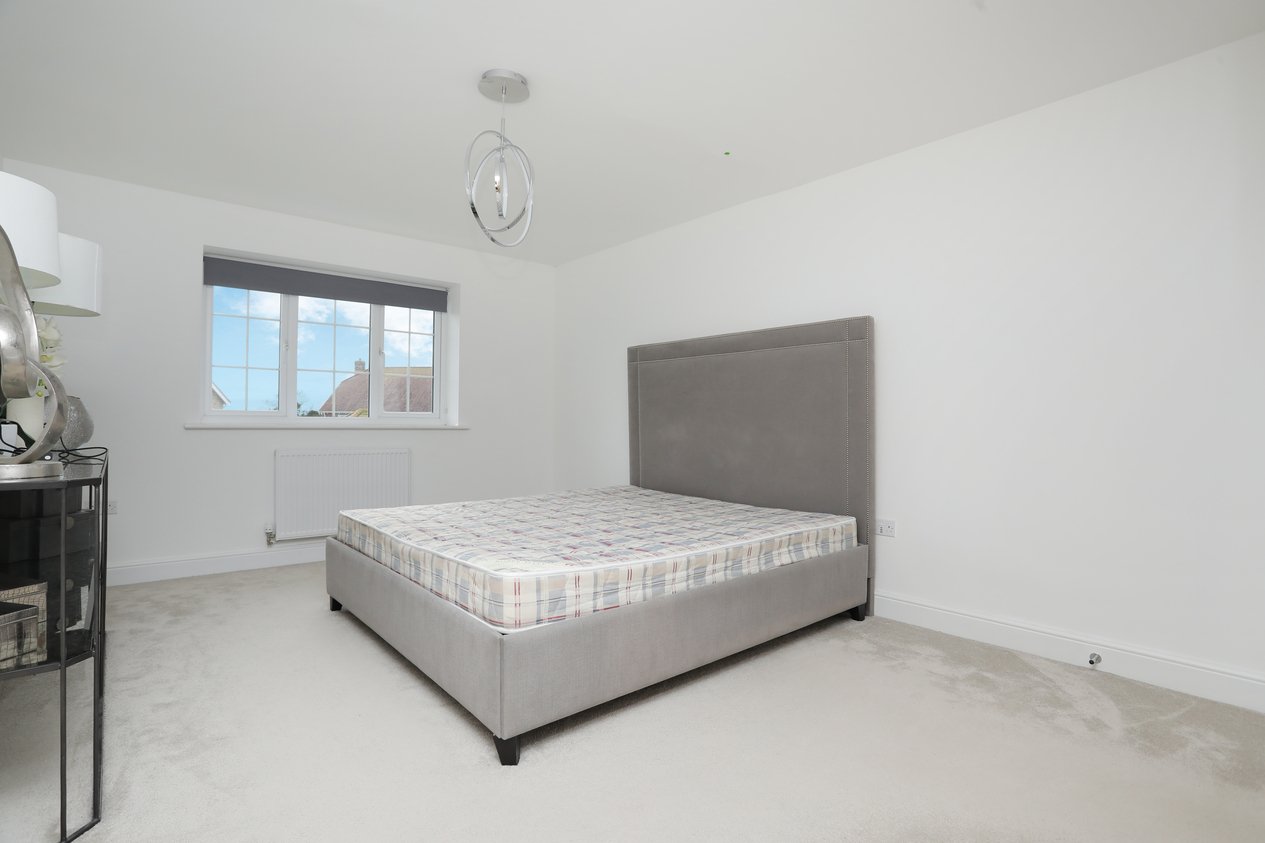 Properties Under Offer in Parish Close Birchington