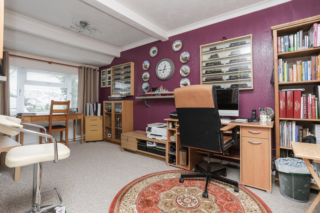 Properties Under Offer in Park Road Birchington
