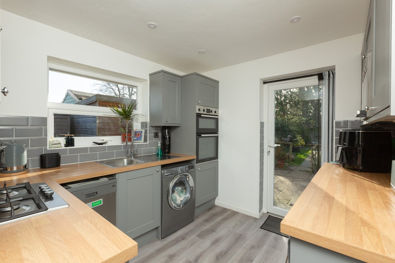Properties Under Offer in Park Road Birchington