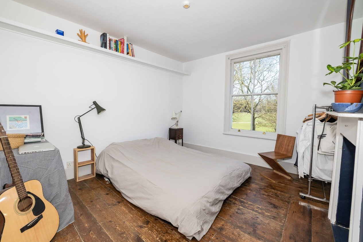 Properties Under Offer in Park Road Faversham