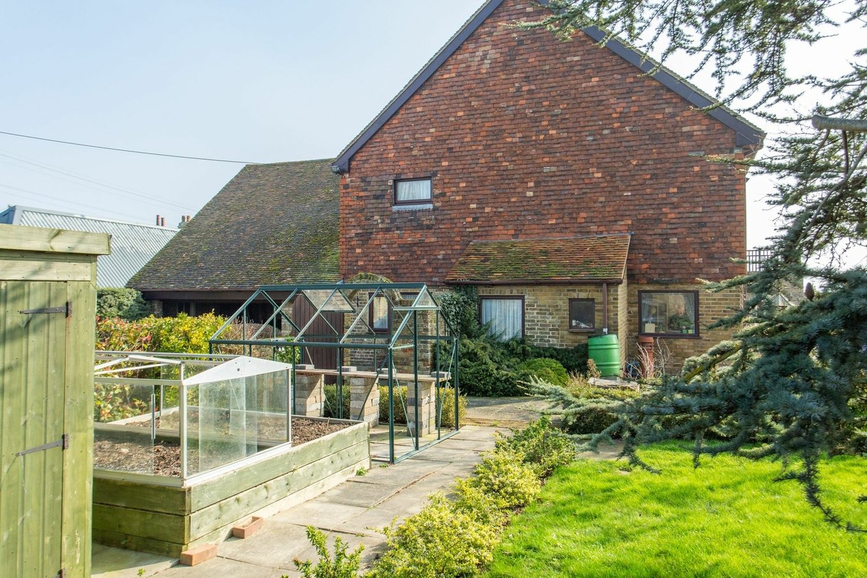 Properties For Sale in Park Road Lane  Birchington