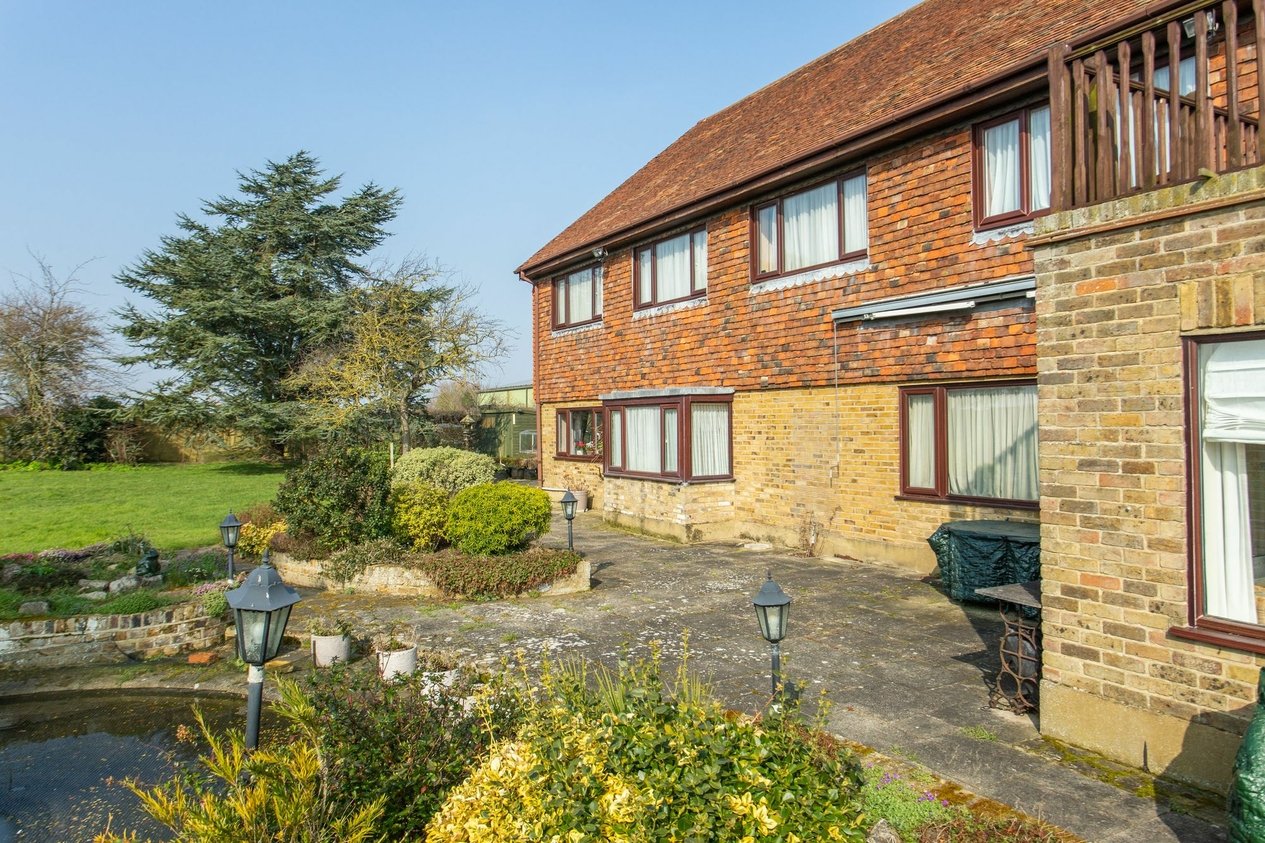 Properties For Sale in Park Road Lane  Birchington