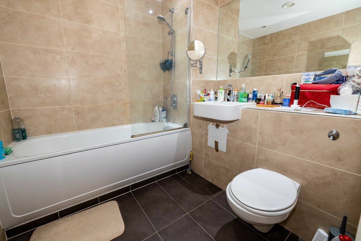 Properties For Sale in Park Street  The Panorama Park Street