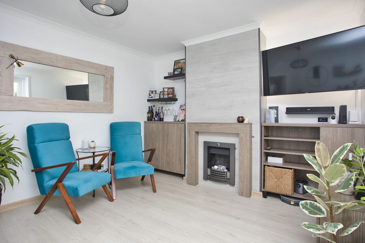 Properties For Sale in Park View  Folkestone