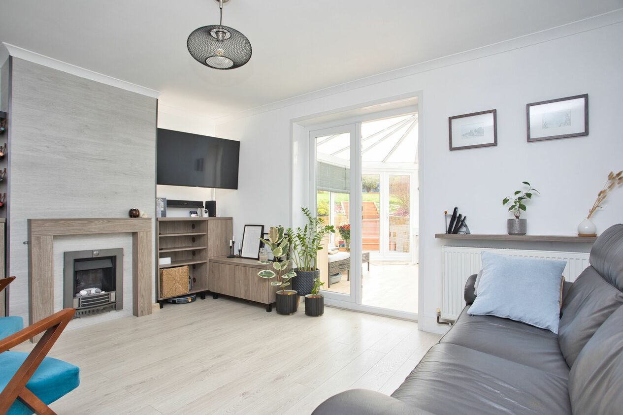 Properties For Sale in Park View  Folkestone