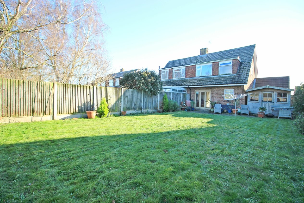 Properties Under Offer in Parsonage Fields 