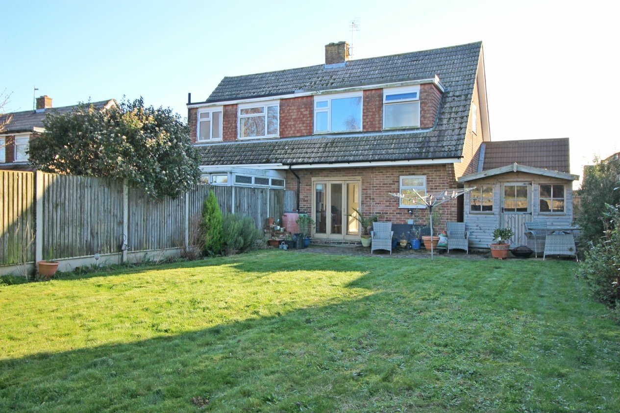 Properties Under Offer in Parsonage Fields 
