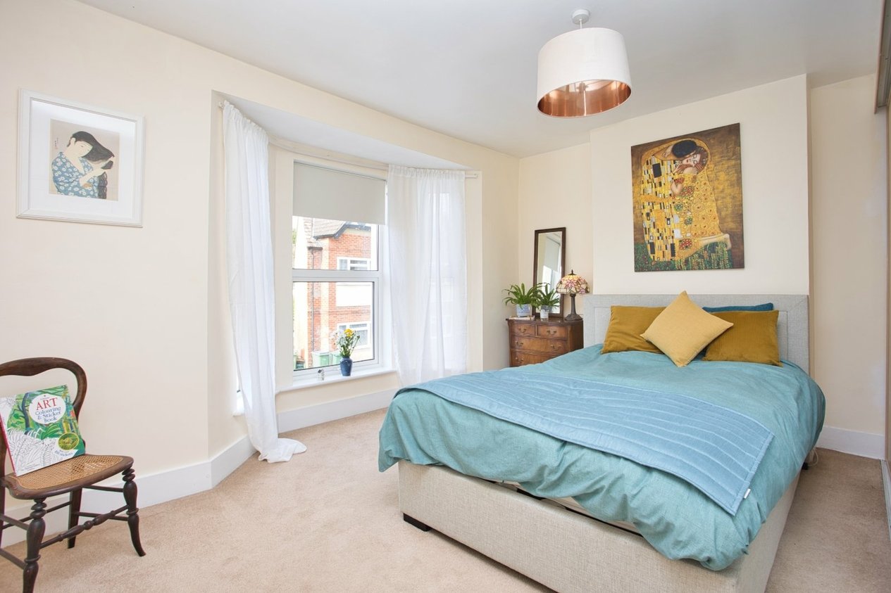 Properties Under Offer in Pavilion Road Folkestone