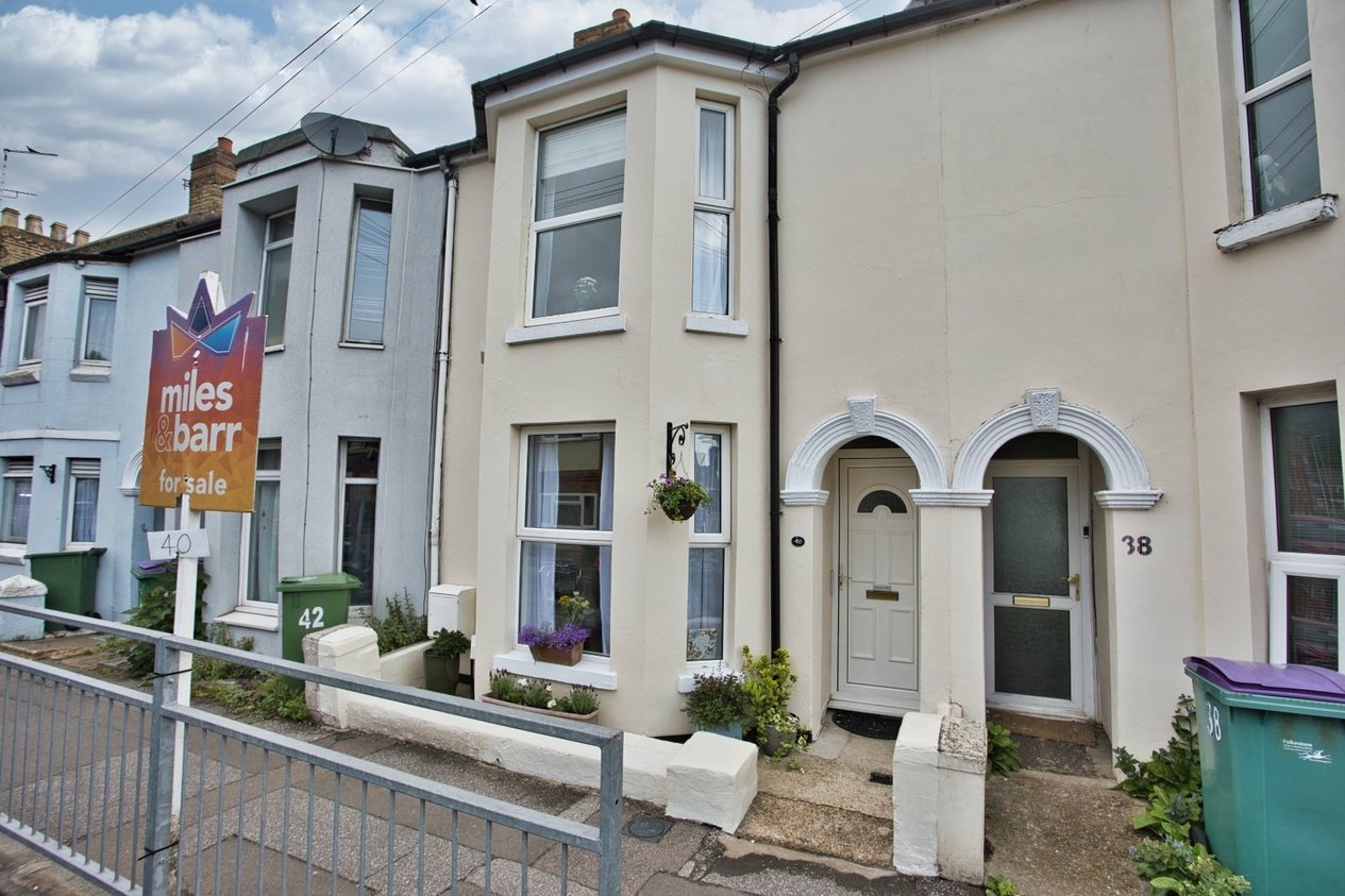 Properties Under Offer in Pavilion Road Folkestone