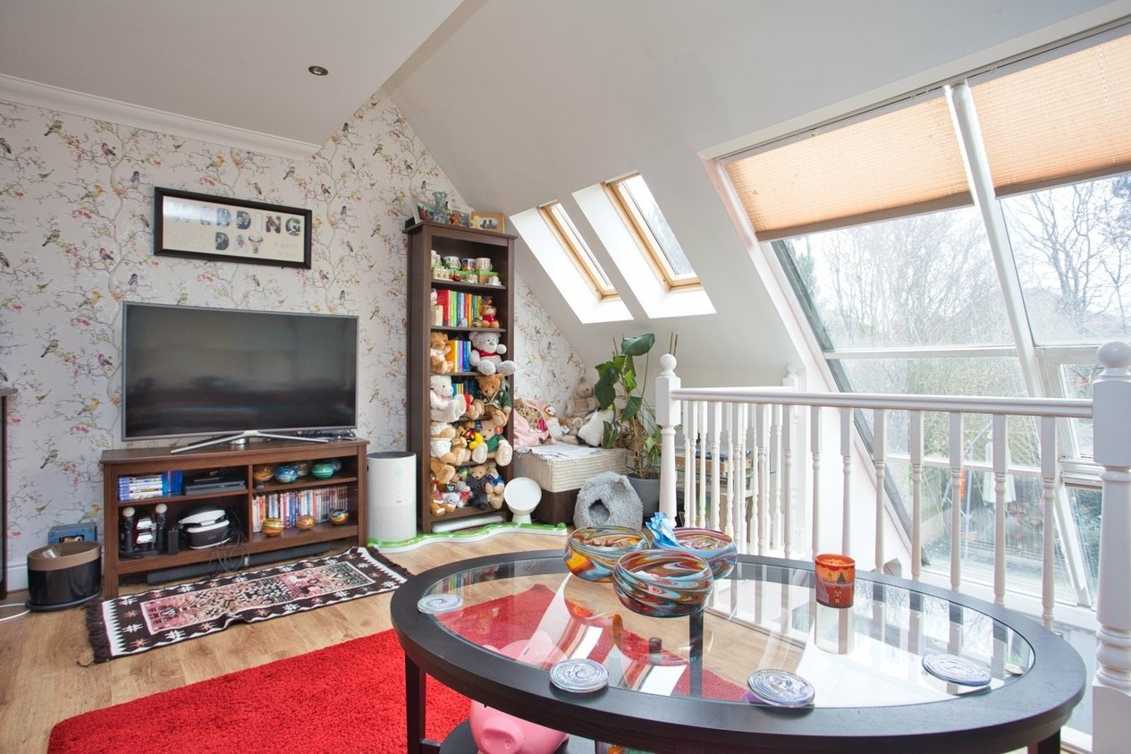 Properties For Sale in Paxton Avenue Hawkinge