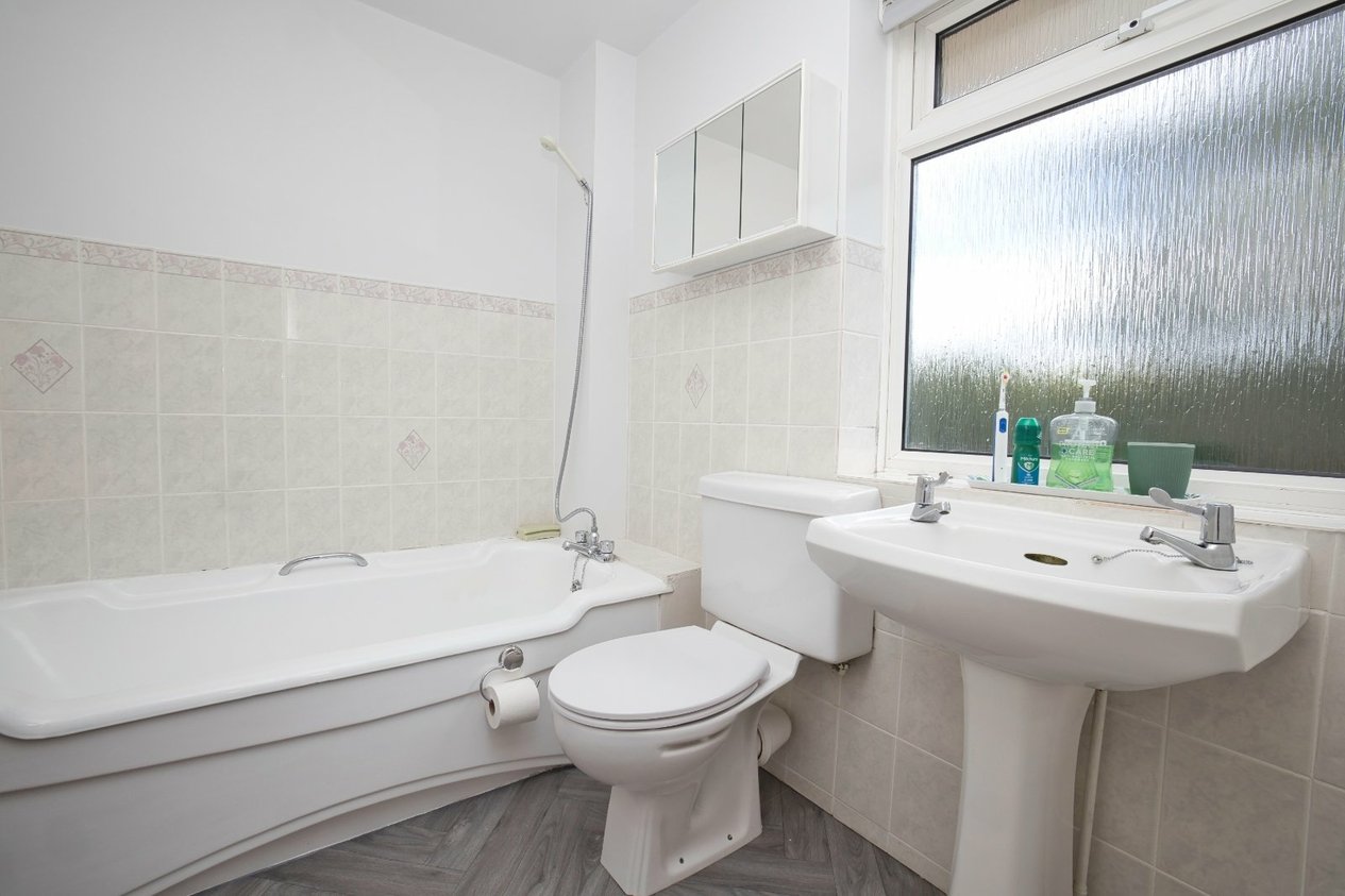 Properties Under Offer in Pegwell Road Ramsgate