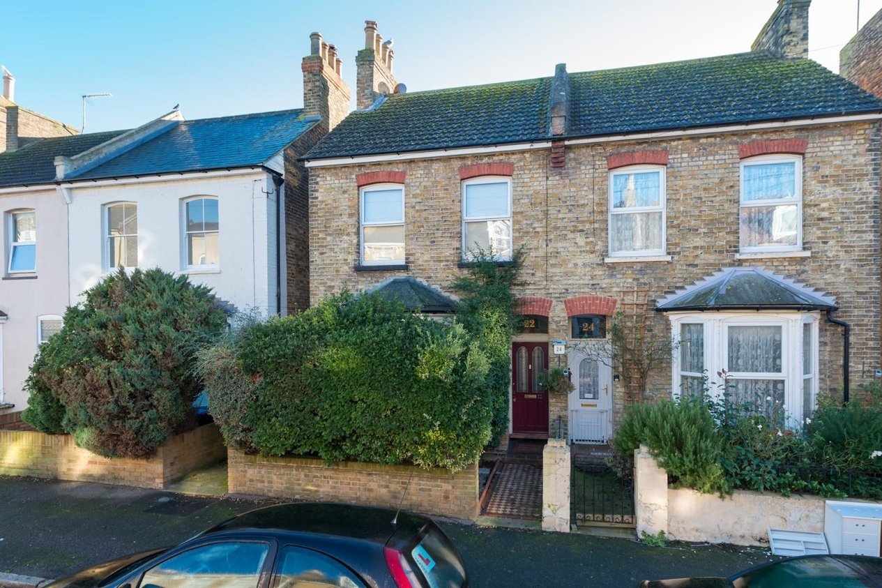 Properties Sold Subject To Contract in Picton Road 