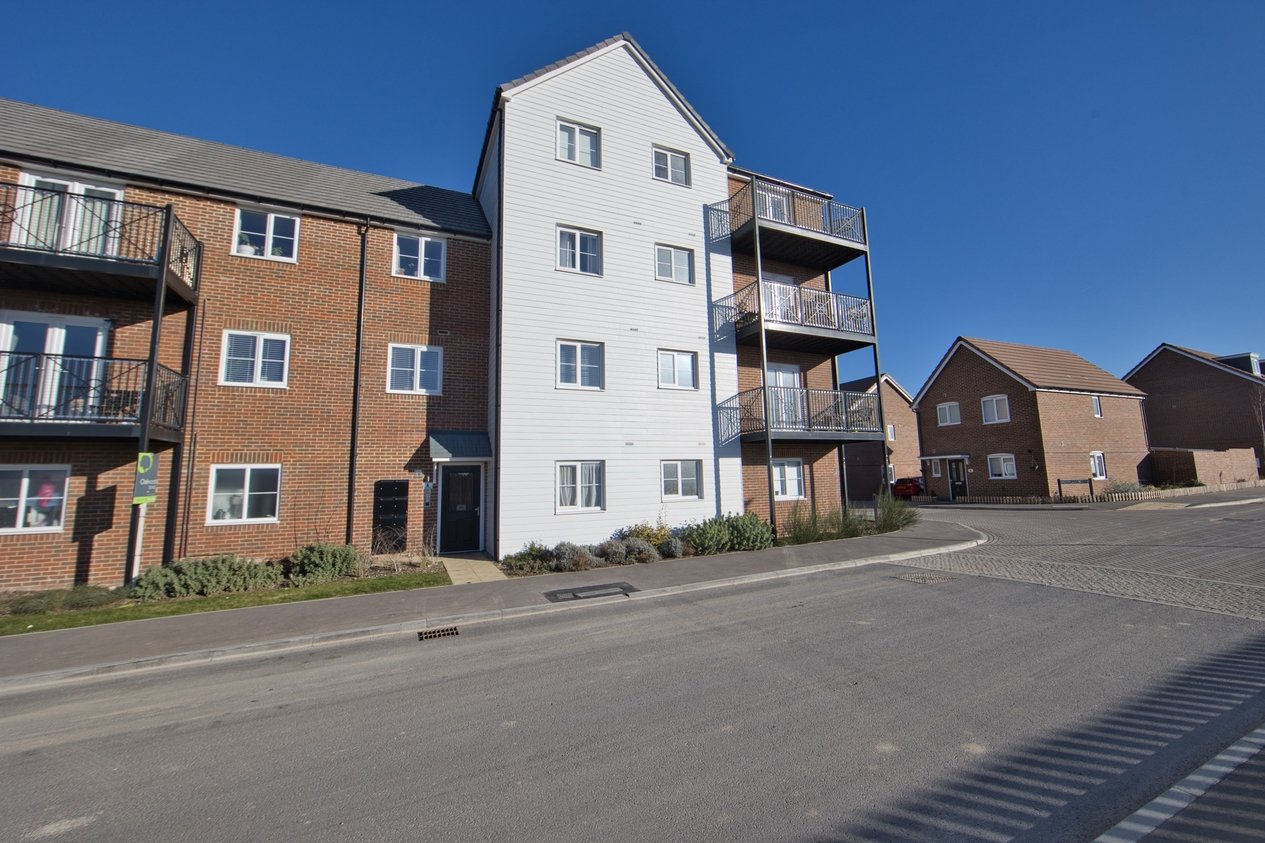 Properties For Sale in Pictor Drive Margate