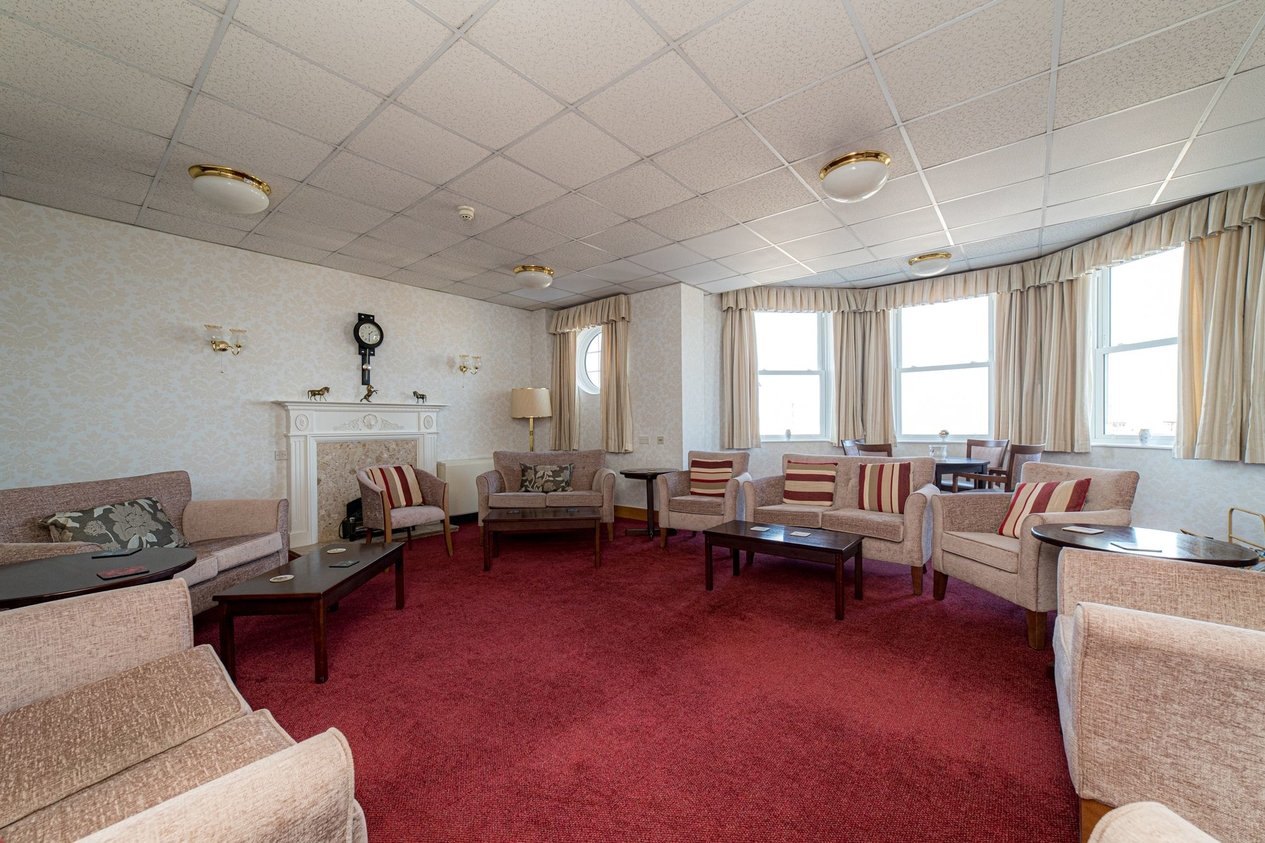 Properties Sold Subject To Contract in Pier Avenue  Herne Bay
