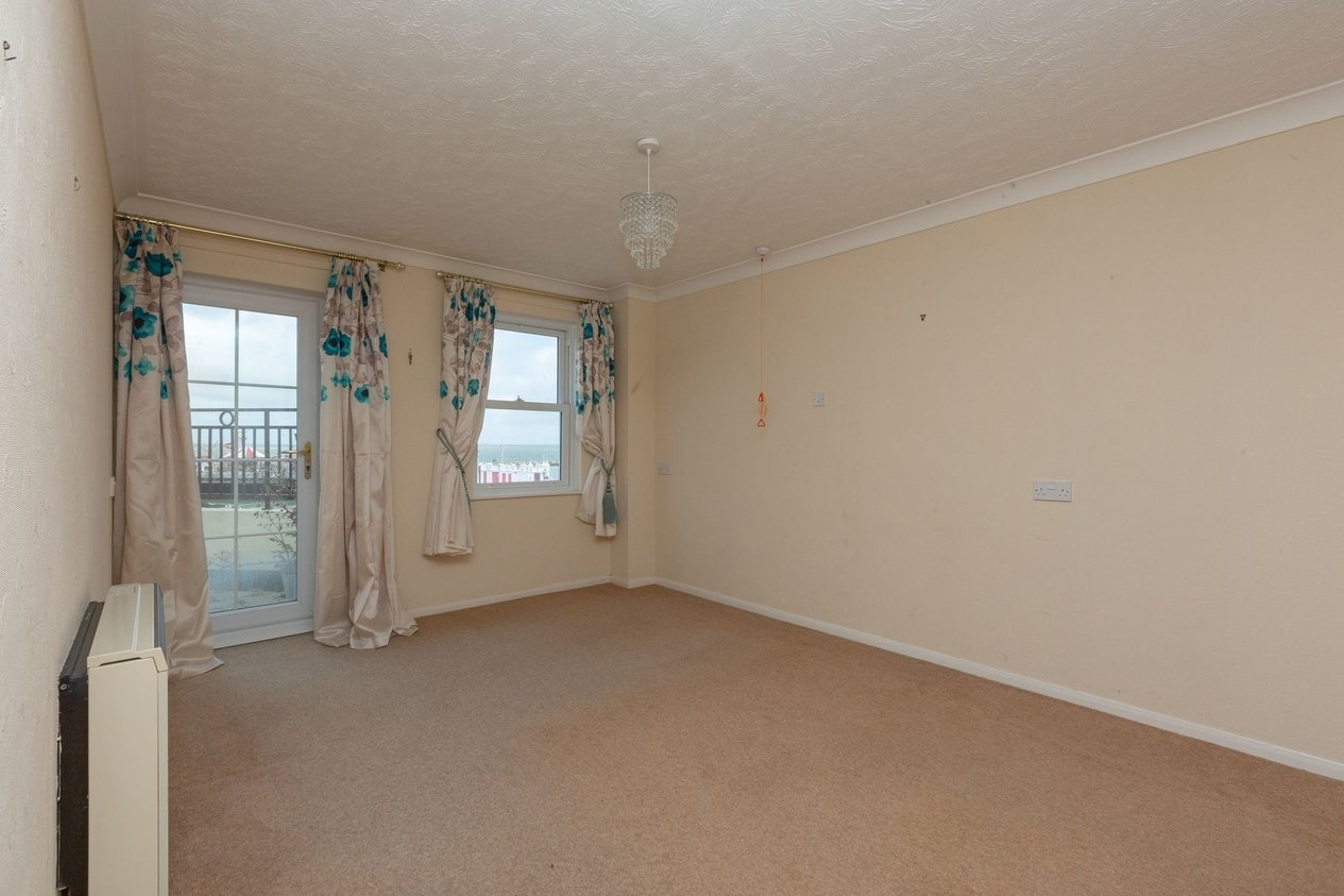 Properties Sold Subject To Contract in Pier Avenue  Herne Bay