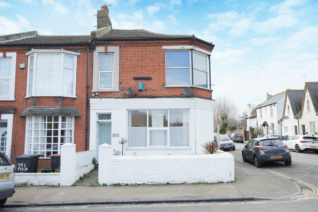 Properties For Sale in Pier Avenue  Herne Bay