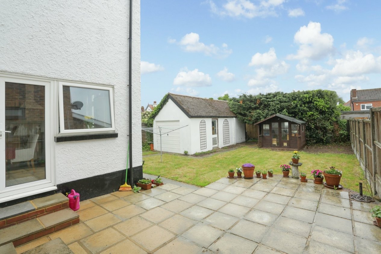 Properties Under Offer in Pier Avenue Herne Bay