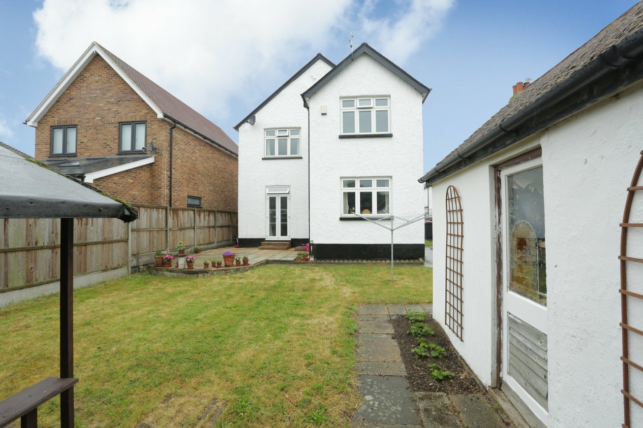 Properties Under Offer in Pier Avenue Herne Bay