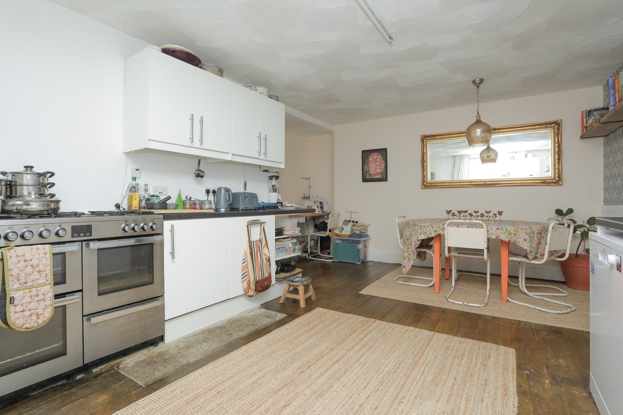 Properties For Sale in Pier Avenue Herne Bay