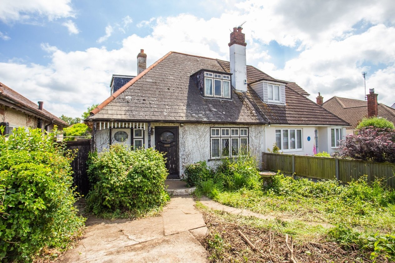 Properties For Sale in Pier Avenue  Whitstable