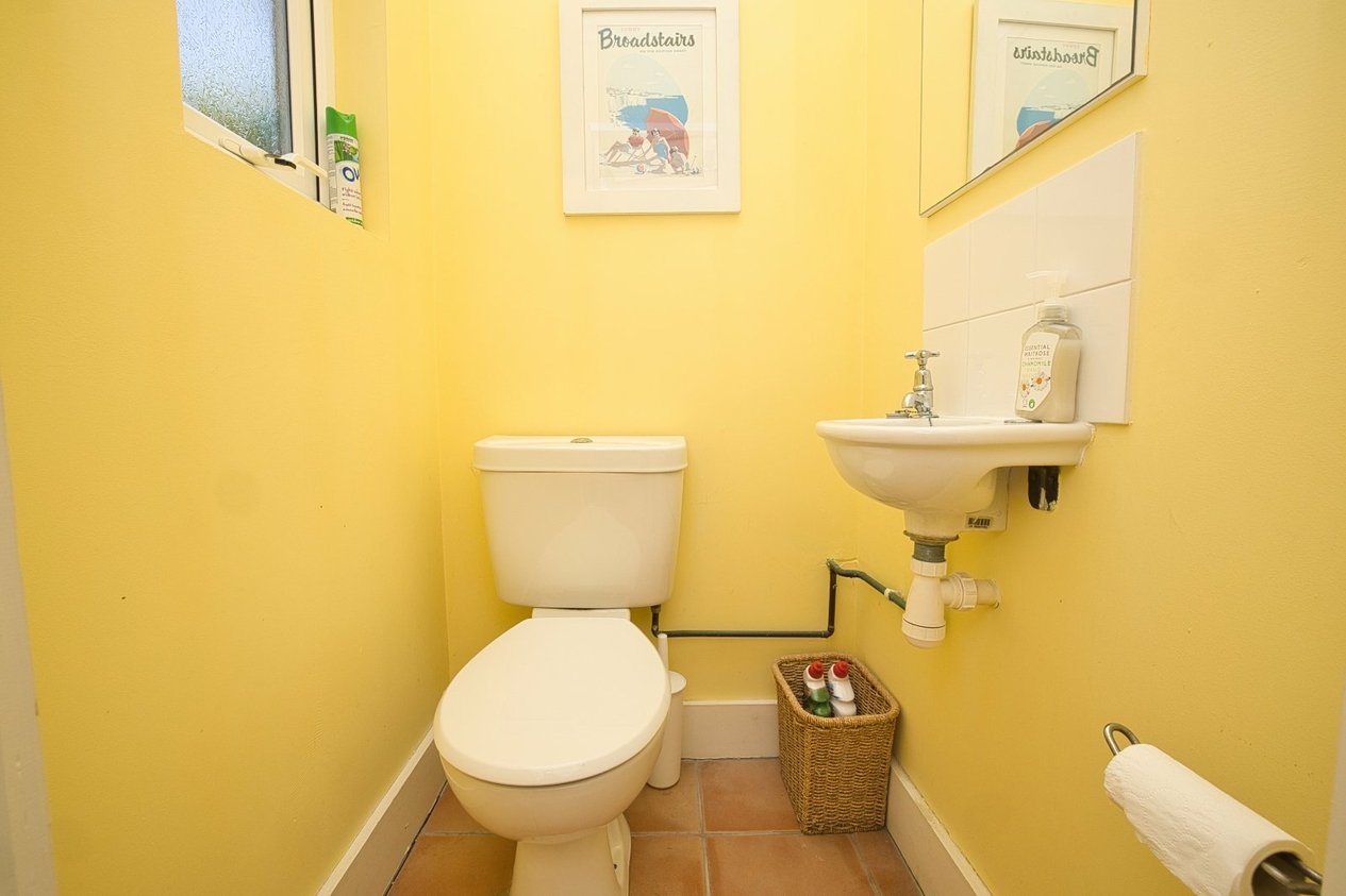 Properties For Sale in Pierremont Avenue Broadstairs