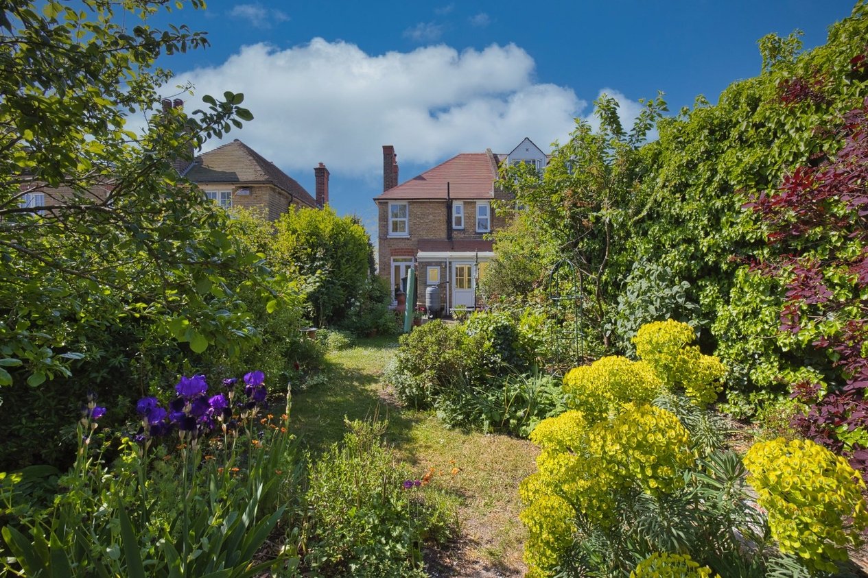 Properties For Sale in Pierremont Avenue Broadstairs