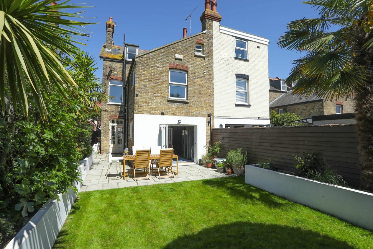 Properties For Sale in Pierremont Avenue  Broadstairs