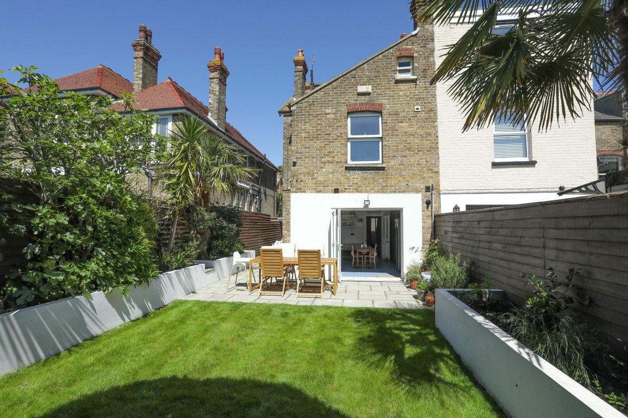 Properties For Sale in Pierremont Avenue  Broadstairs