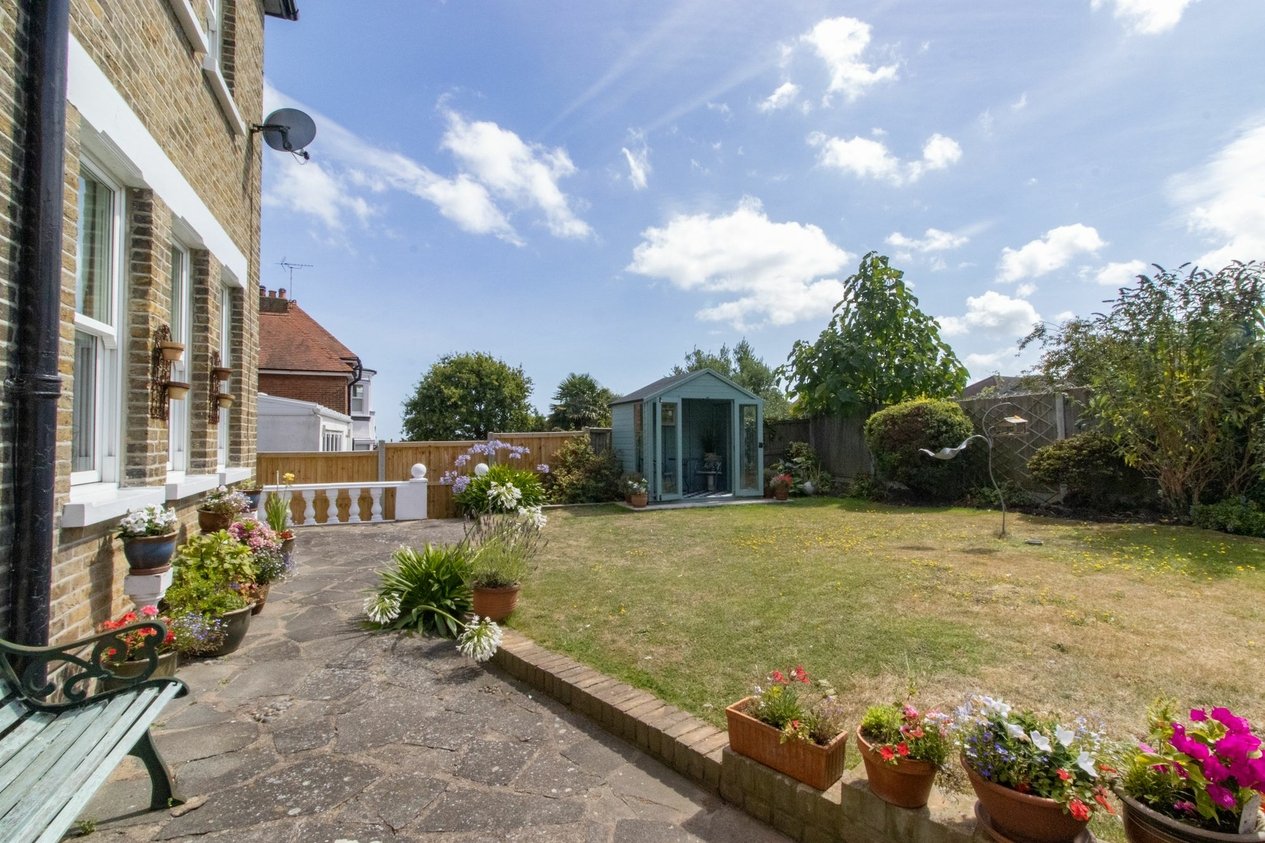 Properties For Sale in Pierremont Avenue  Broadstairs