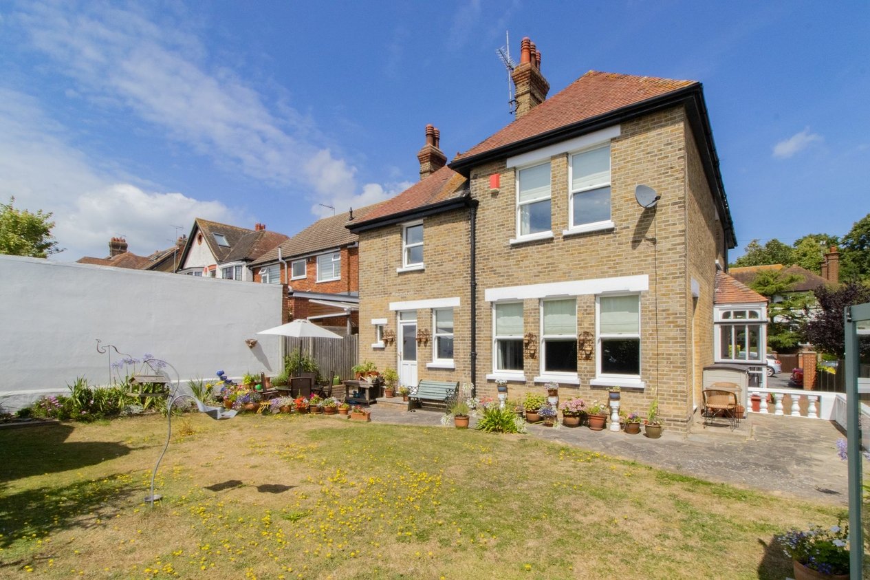 Properties For Sale in Pierremont Avenue  Broadstairs