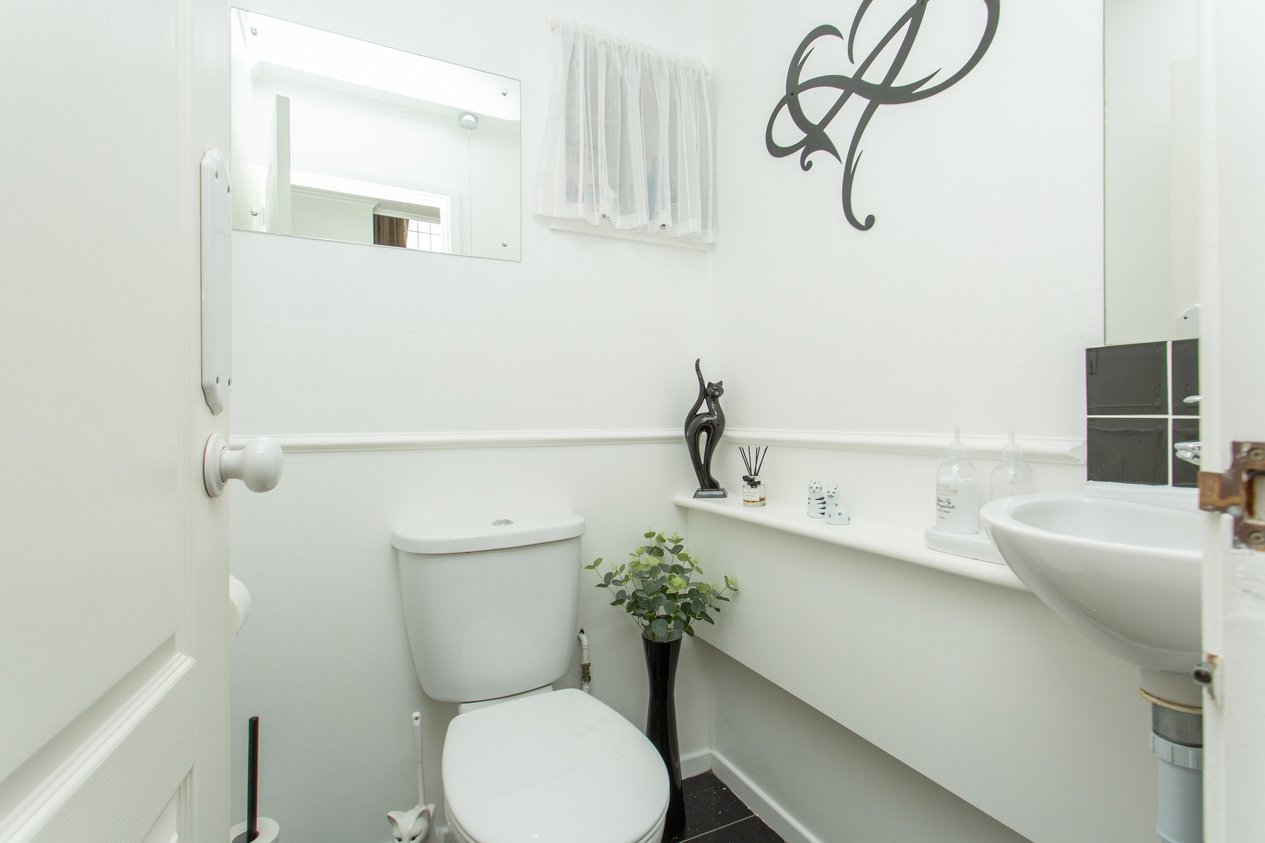 Properties Under Offer in Pintail Way Herne Bay