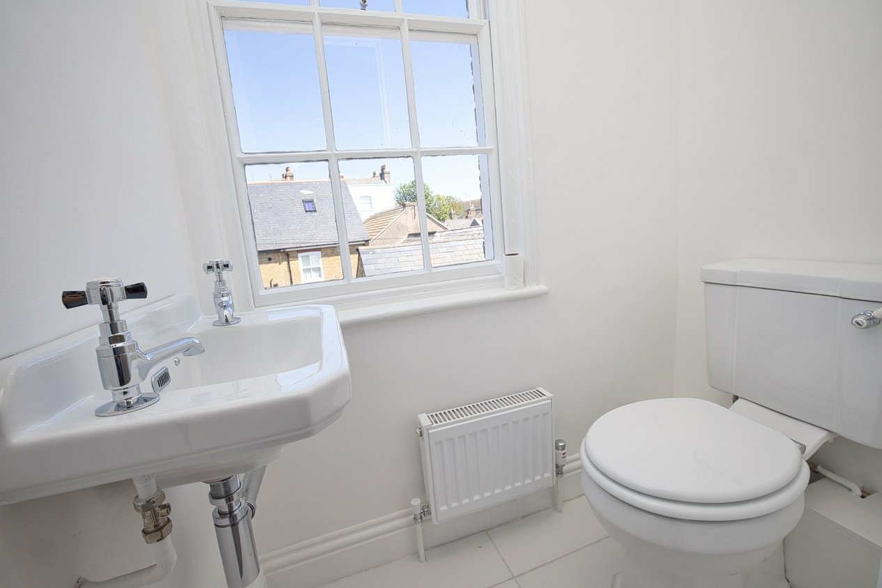 Properties For Sale in Plains of Waterloo Ramsgate
