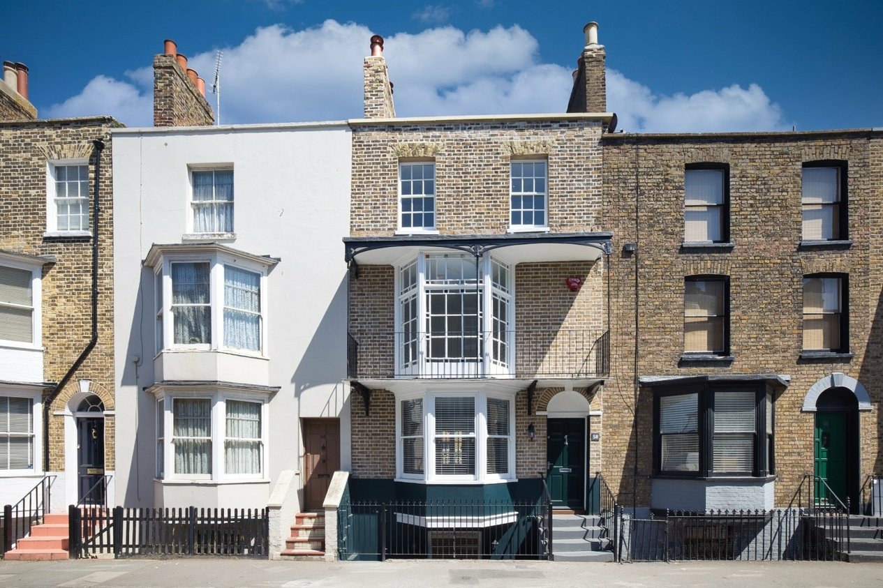Properties For Sale in Plains of Waterloo Ramsgate
