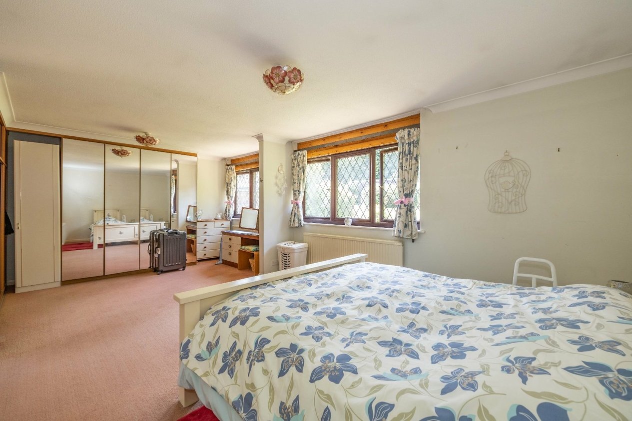 Properties For Sale in Plough Lane Upper Harbledown