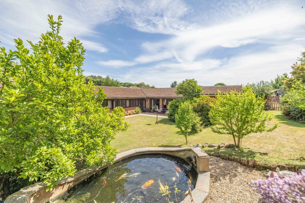 Properties For Sale in Plough Lane Upper Harbledown