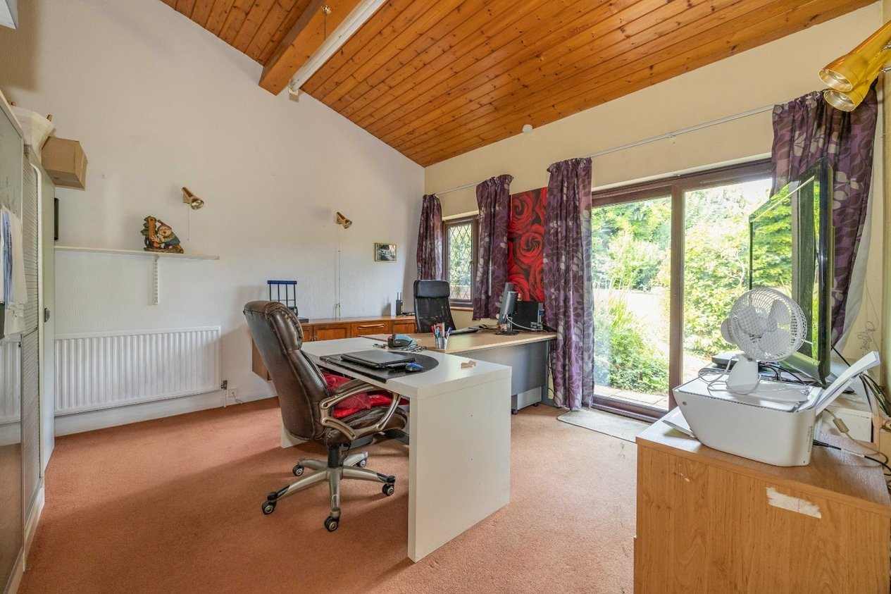 Properties For Sale in Plough Lane Upper Harbledown