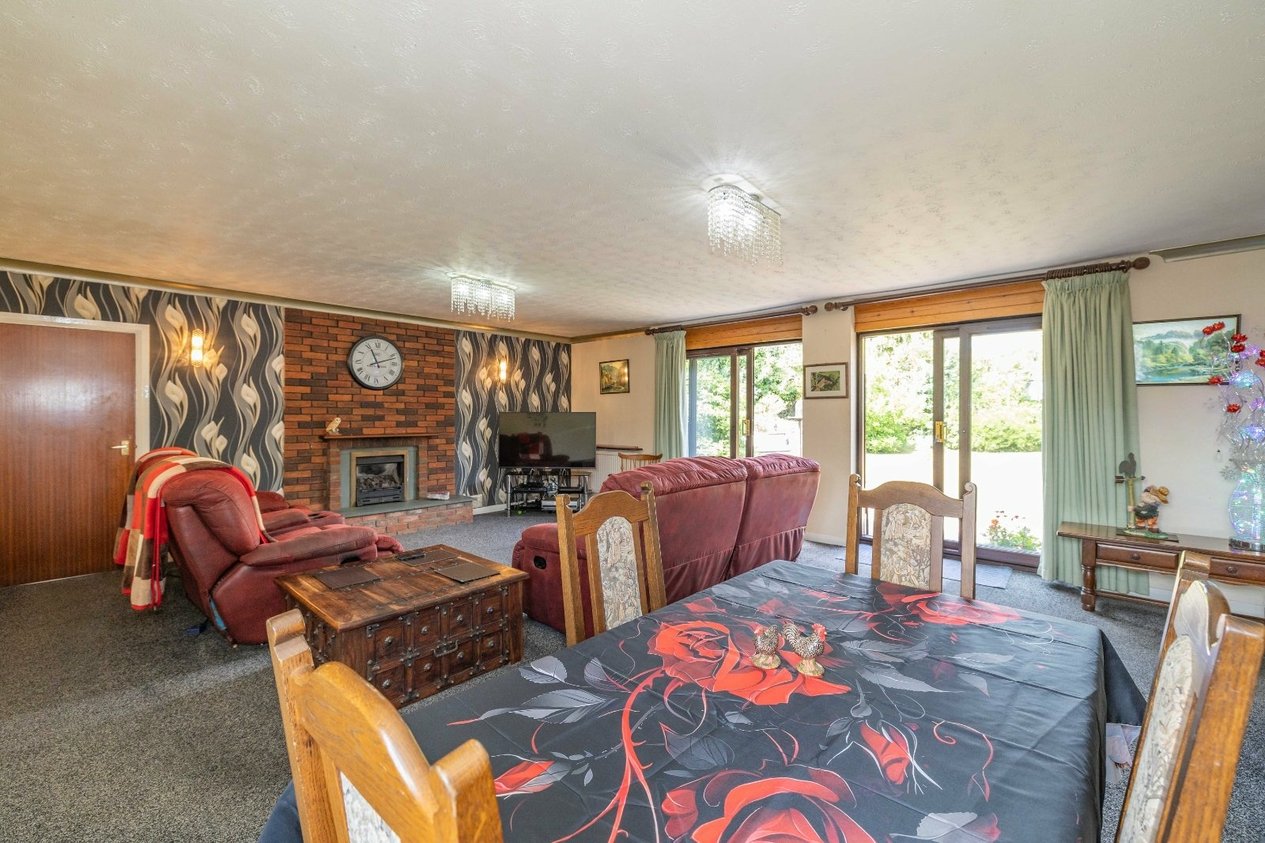 Properties For Sale in Plough Lane Upper Harbledown