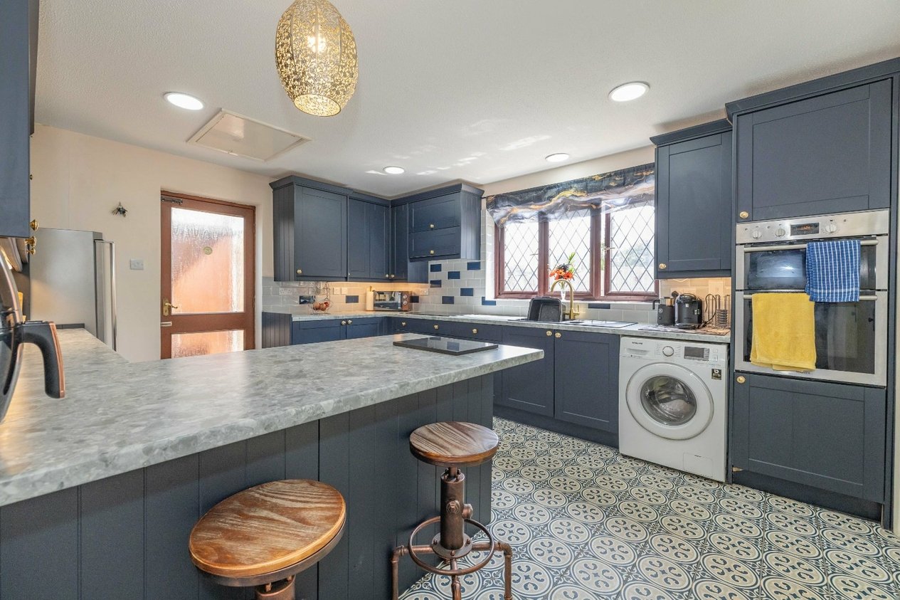 Properties For Sale in Plough Lane Upper Harbledown