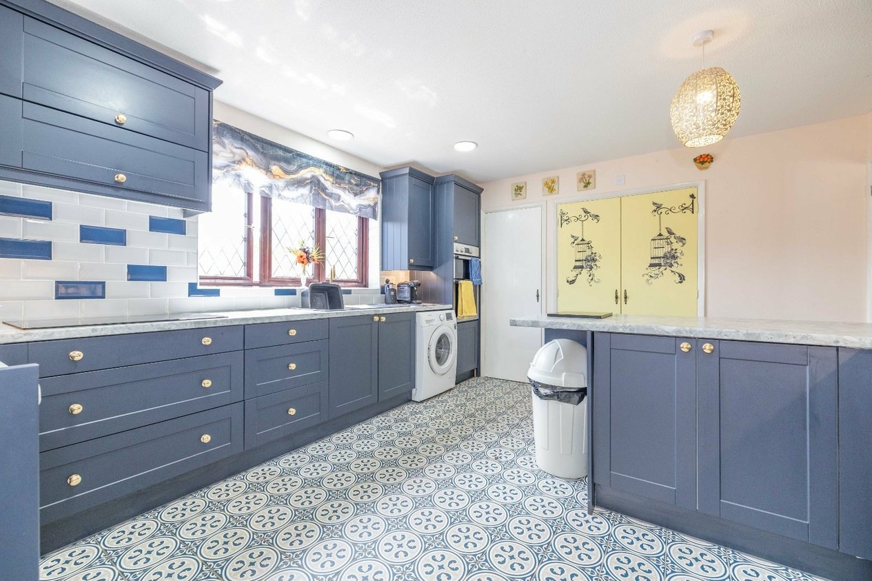 Properties For Sale in Plough Lane Upper Harbledown