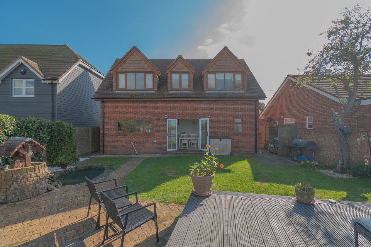 Properties For Sale in Plumstone Road Birchington