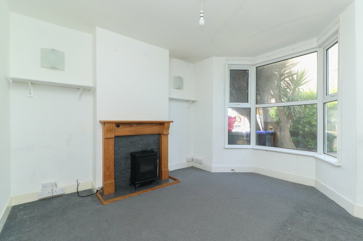 Properties Under Offer in Poets Corner Margate